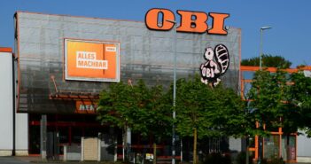 Obi - Ein Baumarkt mit über 650 Standorten europaweit (Foto: AdobeStock 959633764 Ulf)